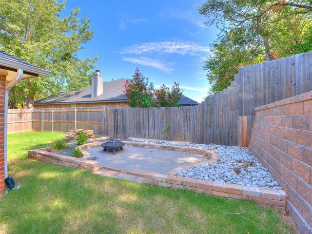 221 Victory Drive, Norman, OK 73072