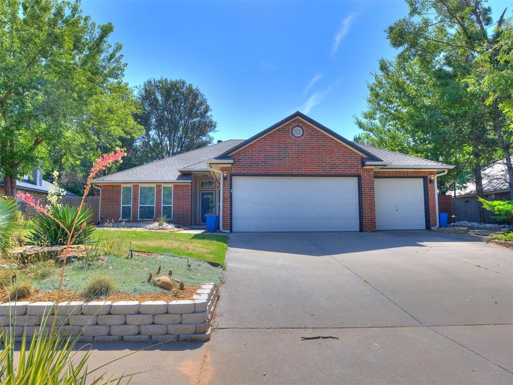 221 Victory Drive, Norman, OK 73072