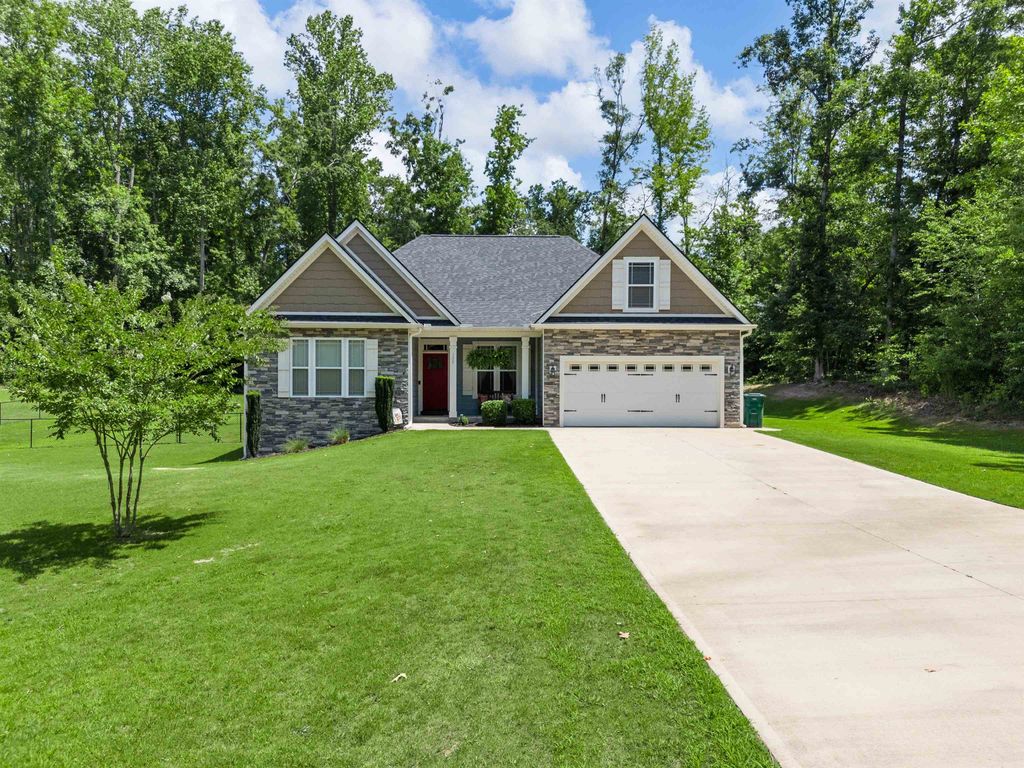 130 Cane Creek Way, Campobello, SC 29322
