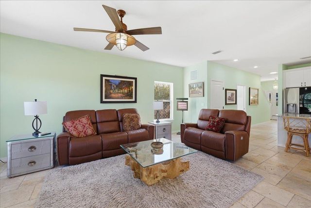 27 Oak Street, St Augustine, FL 32084