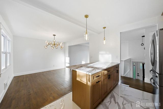 684 West Avenue, Sewaren, NJ 07077