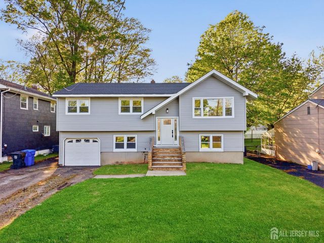 684 West Avenue, Sewaren, NJ 07077