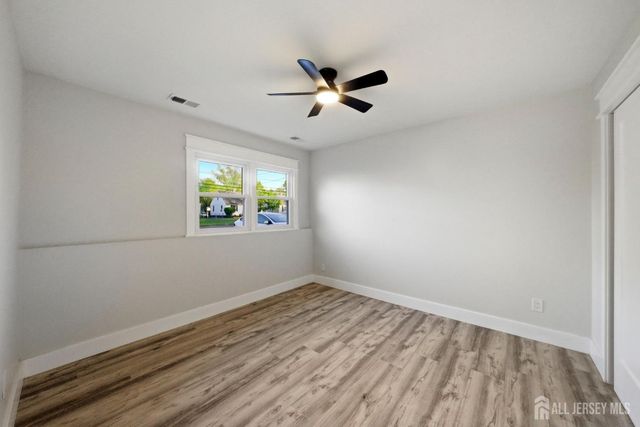 684 West Avenue, Sewaren, NJ 07077