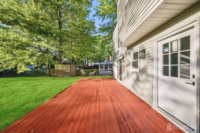 684 West Avenue, Sewaren, NJ 07077