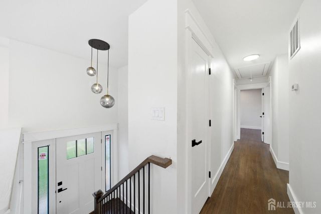 684 West Avenue, Sewaren, NJ 07077