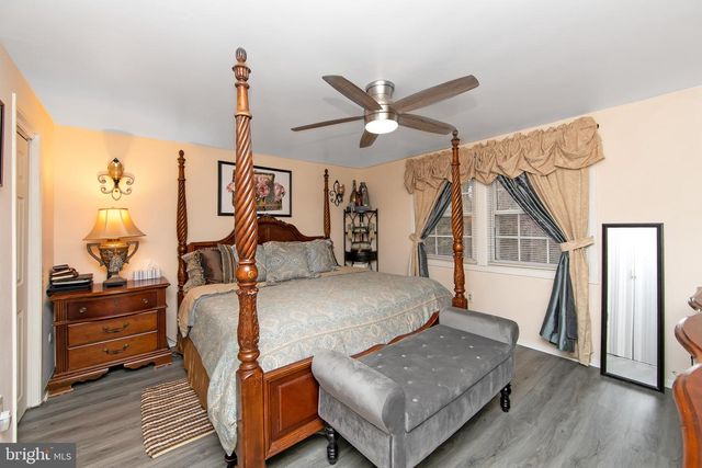 40 RITTENHOUSE DR, Willingboro, NJ 08046