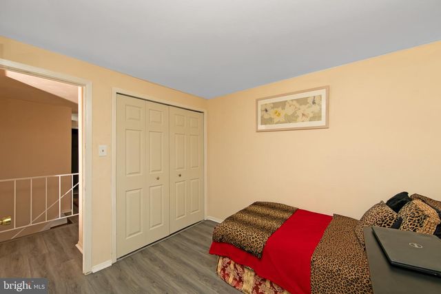 40 RITTENHOUSE DR, Willingboro, NJ 08046