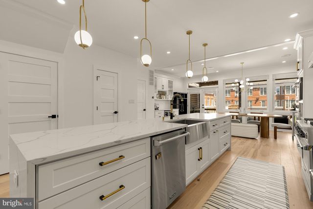 1341 TAYLOR ST NW, Washington, DC 20011