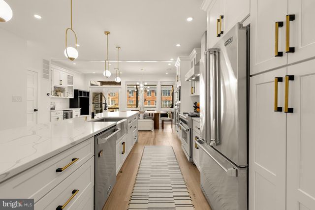 1341 TAYLOR ST NW, Washington, DC 20011
