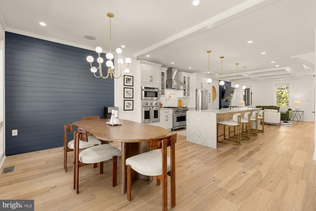 1341 TAYLOR ST NW, Washington, DC 20011