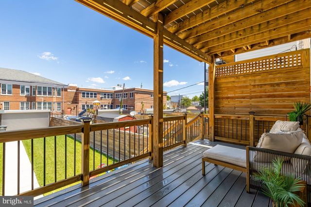 1341 TAYLOR ST NW, Washington, DC 20011