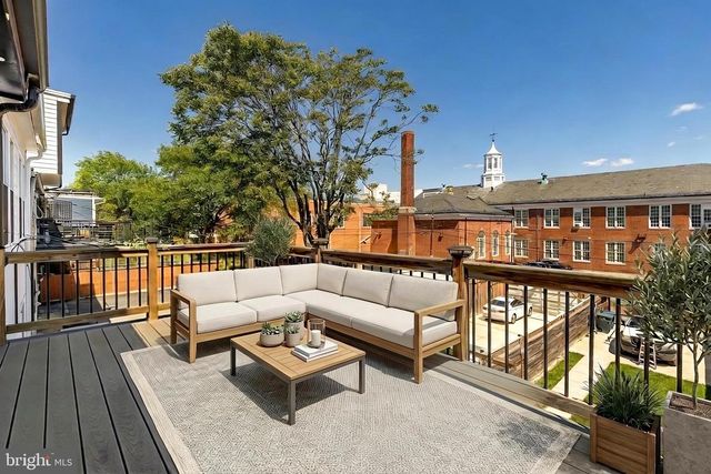 1341 TAYLOR ST NW, Washington, DC 20011