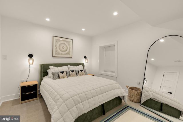 1341 TAYLOR ST NW, Washington, DC 20011