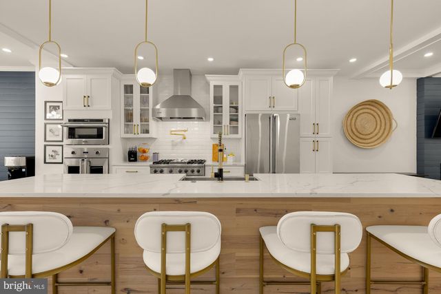 1341 TAYLOR ST NW, Washington, DC 20011