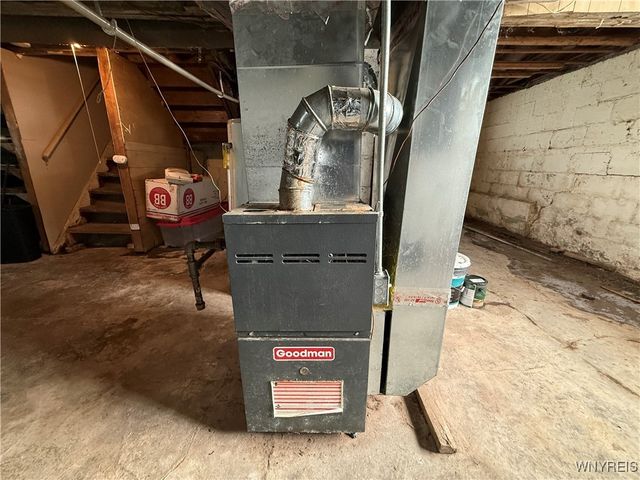 121 Crowley Avenue, Buffalo, NY 14207