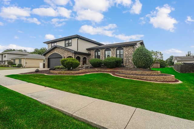 5325 155th Street, Oak Forest, IL 60452