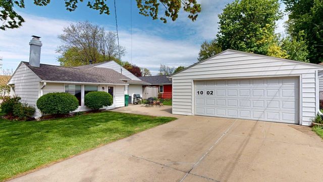 1002 13th Avenue NW, Rochester, MN 55901