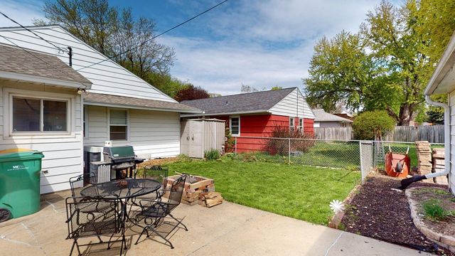 1002 13th Avenue NW, Rochester, MN 55901