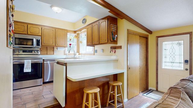 1002 13th Avenue NW, Rochester, MN 55901