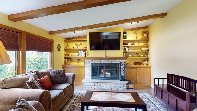 1002 13th Avenue NW, Rochester, MN 55901