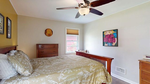 1002 13th Avenue NW, Rochester, MN 55901