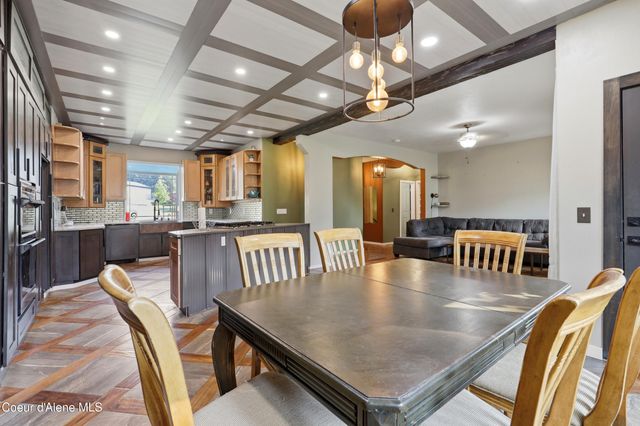 12439 N Ninebark Rd, Hauser, ID 83854