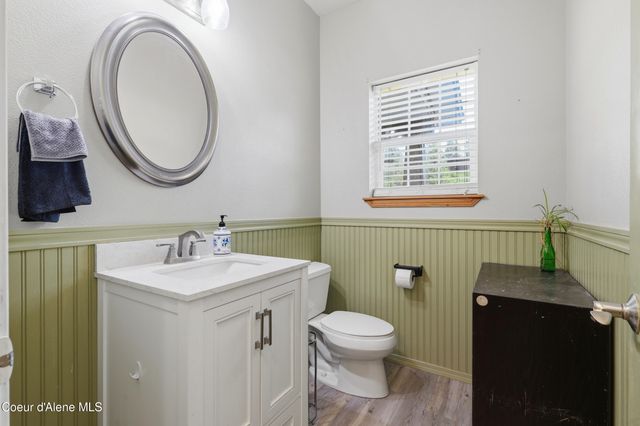 12439 N Ninebark Rd, Hauser, ID 83854