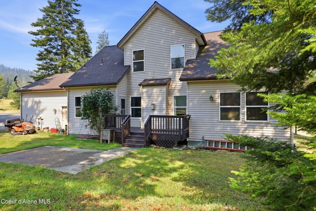 12439 N Ninebark Rd, Hauser, ID 83854