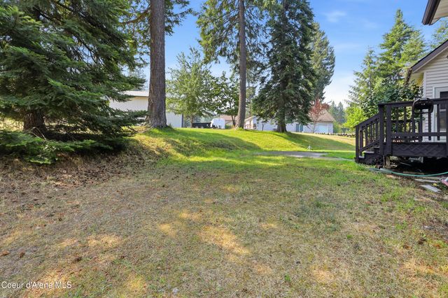 12439 N Ninebark Rd, Hauser, ID 83854