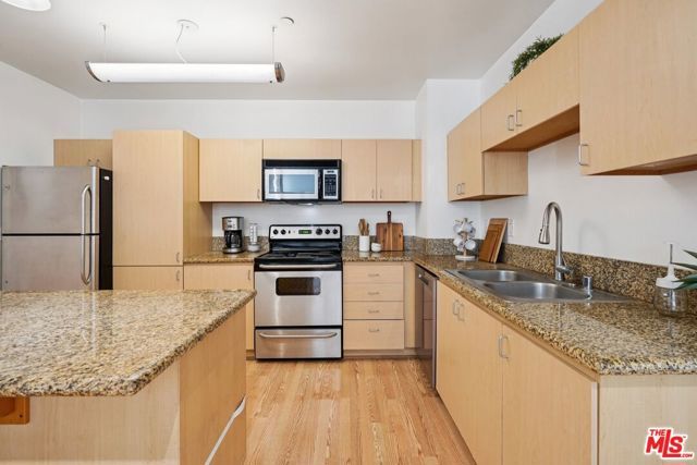 630 W 6th Street 505, Los Angeles, CA 90017