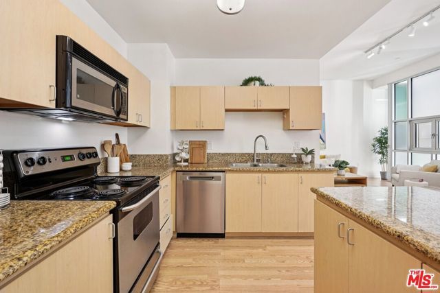 630 W 6th Street 505, Los Angeles, CA 90017