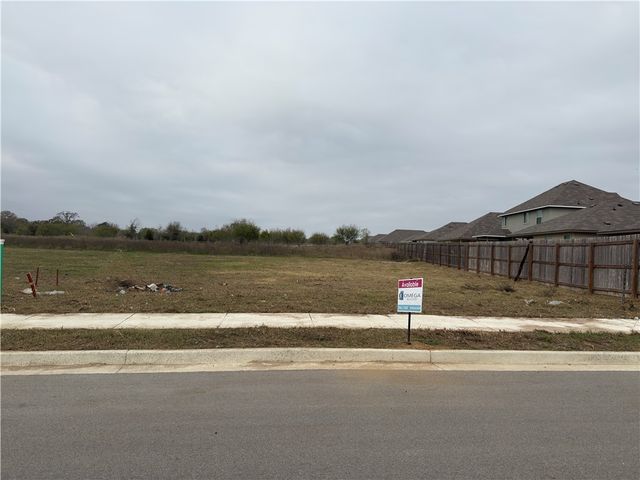 5500 Harriet Street, Bryan, TX 77807