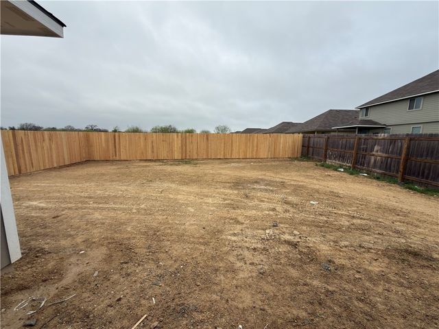 5500 Harriet Street, Bryan, TX 77807
