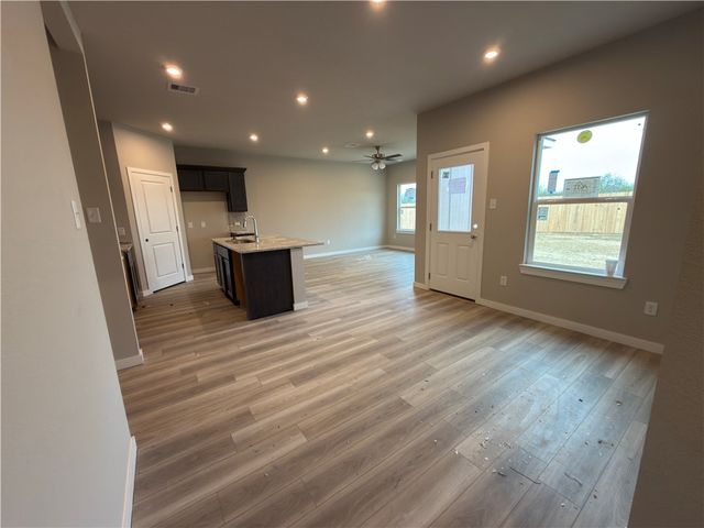 5500 Harriet Street, Bryan, TX 77807