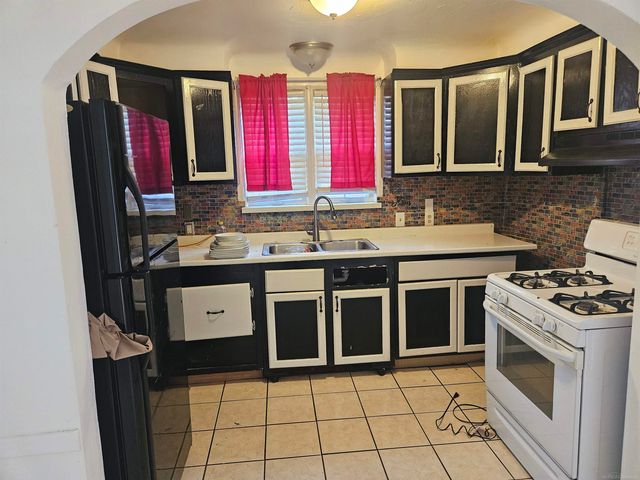 3520 Audubon Street, Detroit, MI 48224