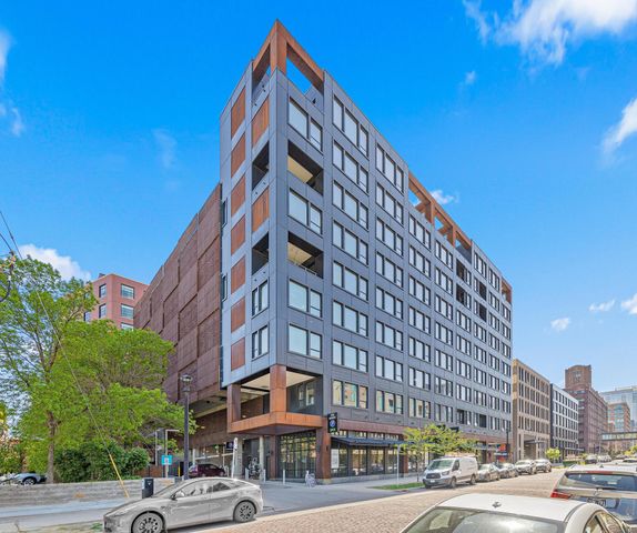 728 3rd Street N 703, Minneapolis, MN 55401