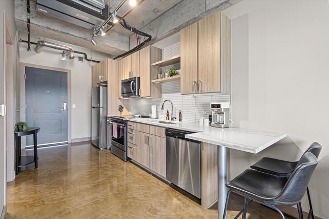 728 3rd Street N 703, Minneapolis, MN 55401