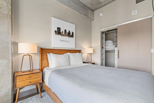 728 3rd Street N 703, Minneapolis, MN 55401