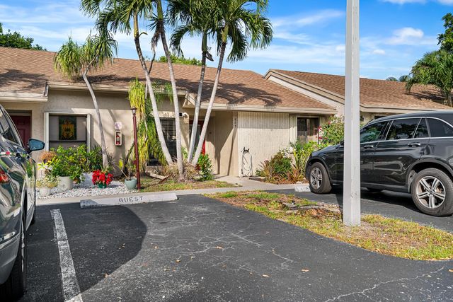 3068 S Oakland Forest Dr 803, Oakland Park, FL 33309