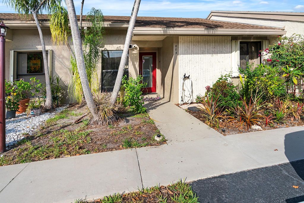 3068 S Oakland Forest Dr 803, Oakland Park, FL 33309