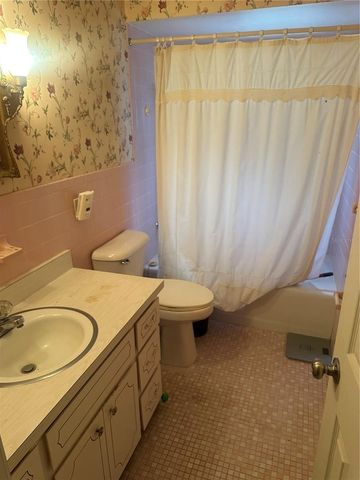 1825 NORMANDY DRIVE, Mount Dora, FL 32757