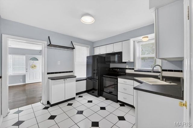 5701 Pernod Avenue, St Louis, MO 63139