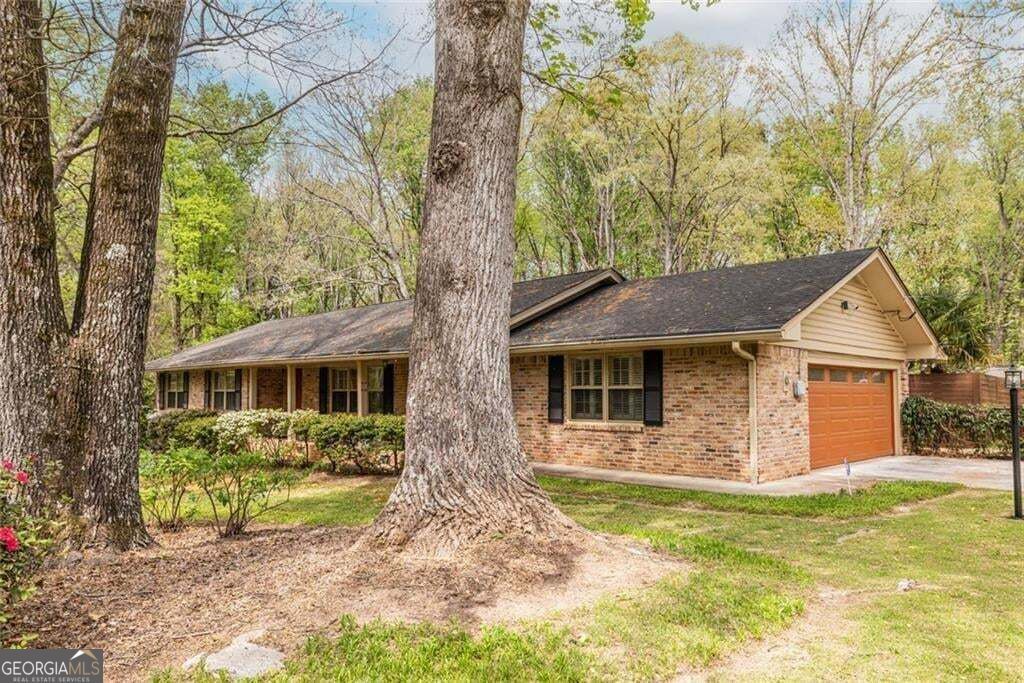 3360 Embry Hills Drive, Atlanta, GA 30341 — exterior