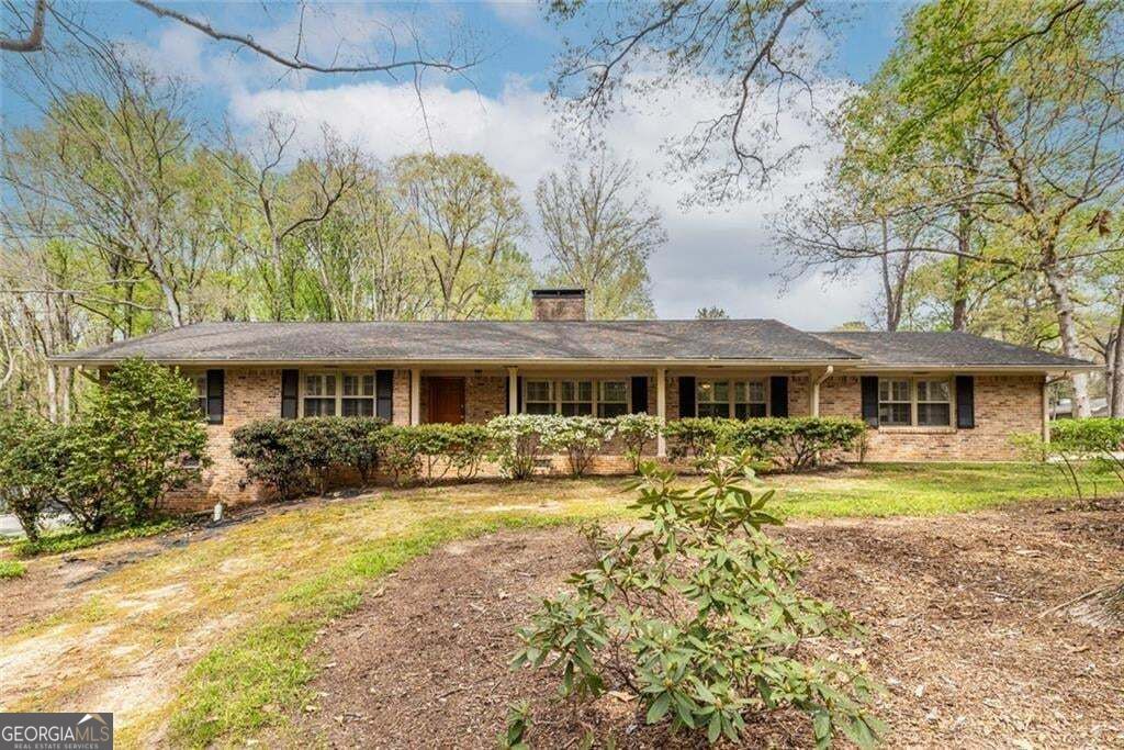 3360 Embry Hills Drive, Atlanta, GA 30341 — photo 2