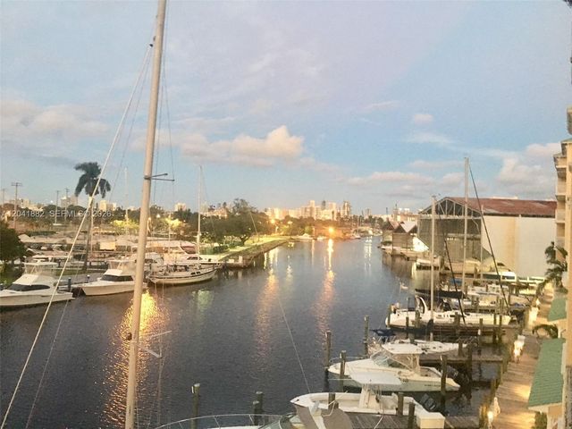 2475 NW 16th Street Rd 418, Miami, FL 33125