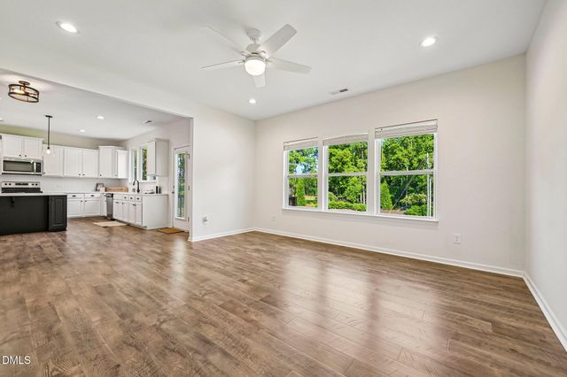 40 W Dentaires Way, Willow Springs, NC 27592