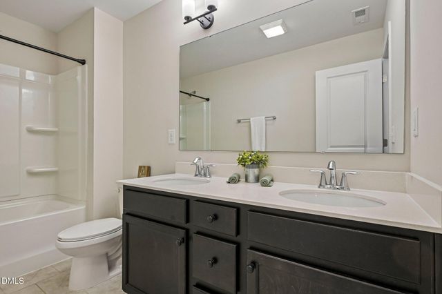 40 W Dentaires Way, Willow Springs, NC 27592
