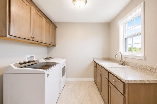 2213 MCINTOSH DR, Columbia, MO 65202