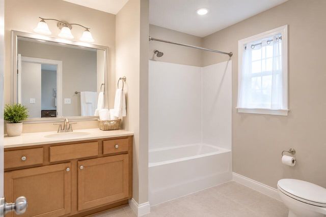 2213 MCINTOSH DR, Columbia, MO 65202