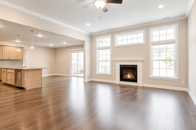 2213 MCINTOSH DR, Columbia, MO 65202